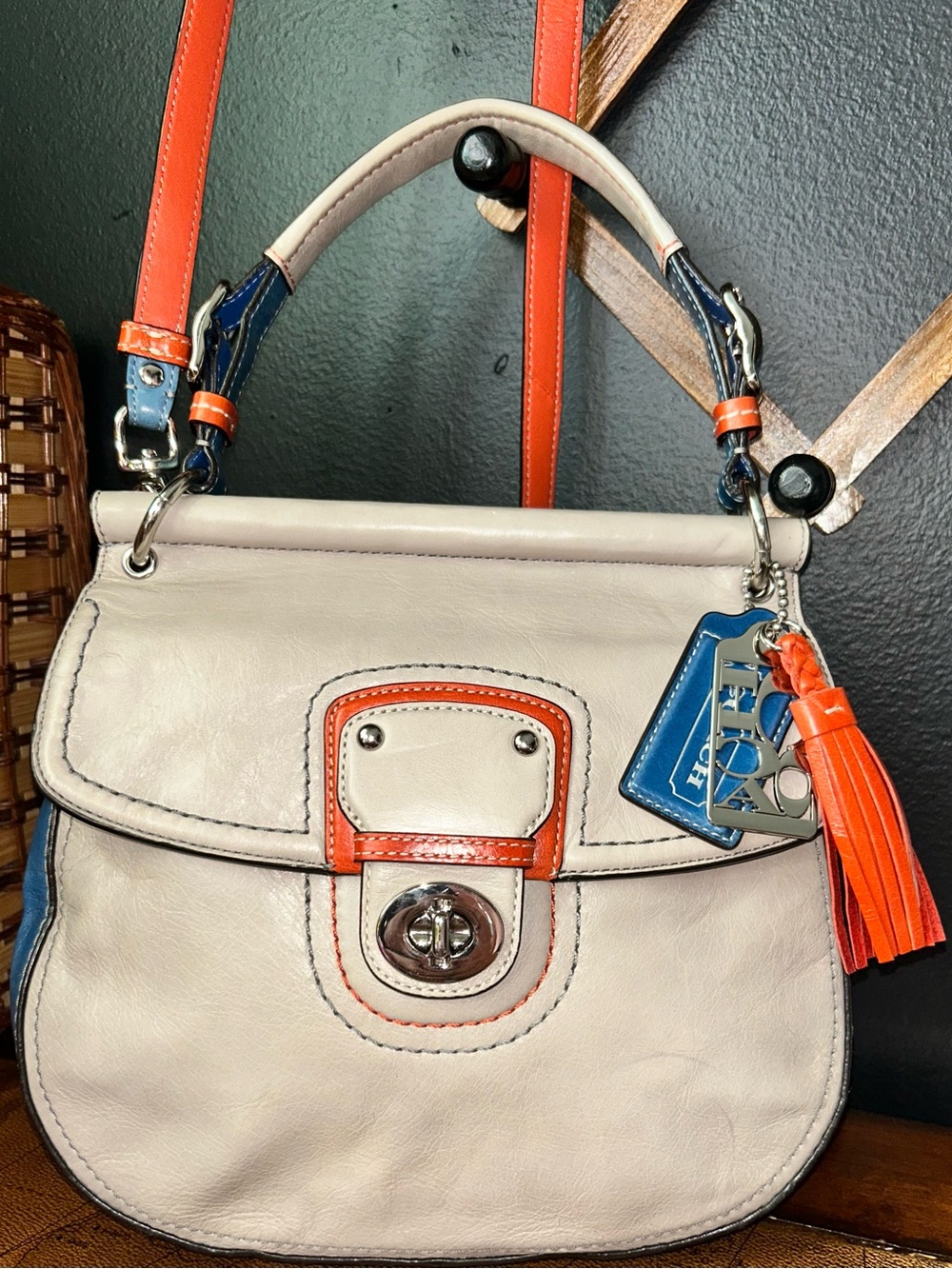 Coach 70th Anniversary Colorblock Willis Shoulder Bag legacy lining -EUC-